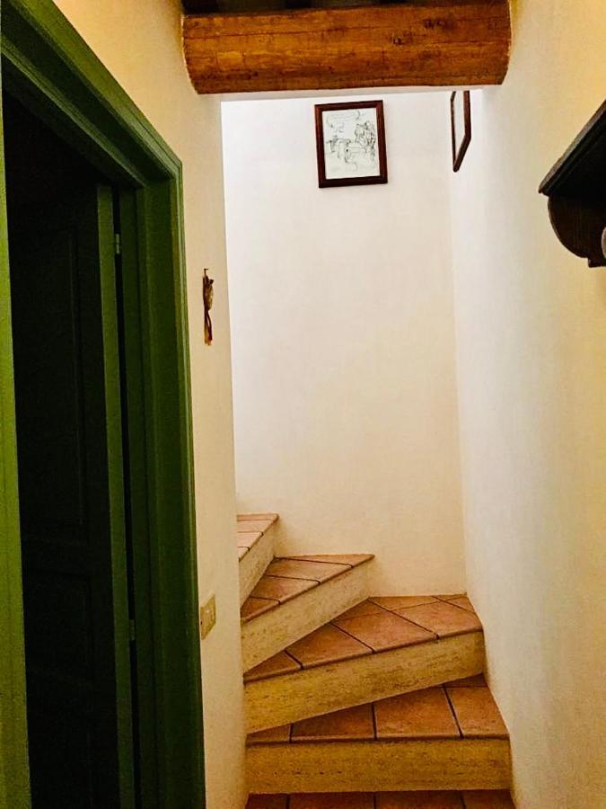 Cortile Padre Vincenzo Apartman Erice Kültér fotó