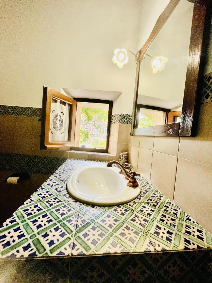 Cortile Padre Vincenzo Apartman Erice Kültér fotó